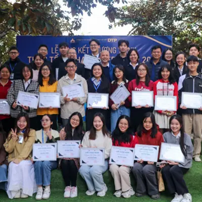 LỄ TỔNG KẾT CHƯƠNG TRÌNH THỰC TẾ DÀI HẠN INTERNSHIP TẠI DƯỢC PHẨM CPC1 HÀ NỘI